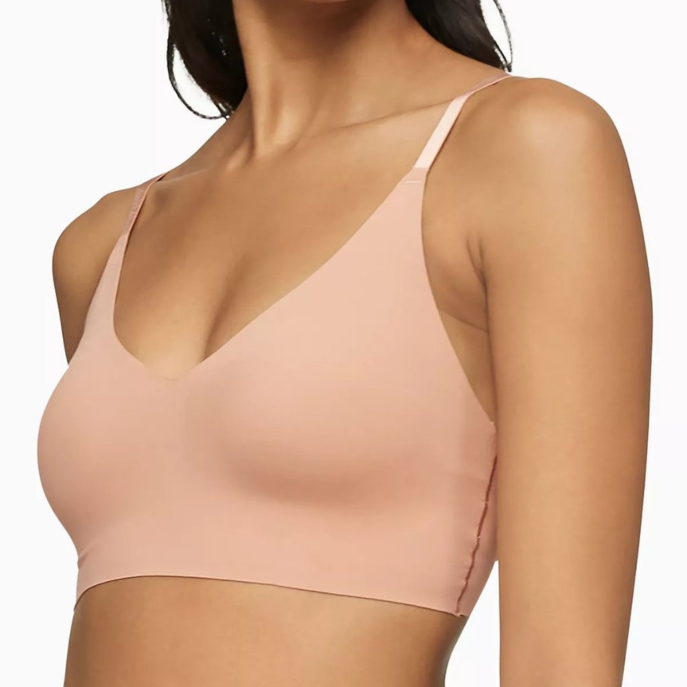🌱 Calvin Klein Invisibles Comfort Lightly Lined Triangle Bralette